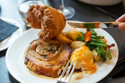 image-4c6b22c51e85116212a9f0b7c2c1a7632c040344-4000x6000-jpg